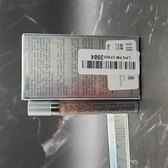 OXYGENETIX Oxygenating Concealer used B-2.0 BB 4/26** - Picture 2 of 3